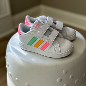 Adidas Toddler Girls US 9K